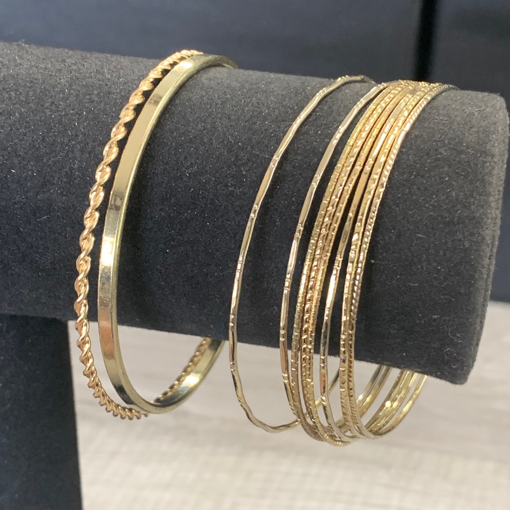Gold Tone Bangle Bracelet Set 10pc Textured Rope Smooth Stackable 8 Inch 5138